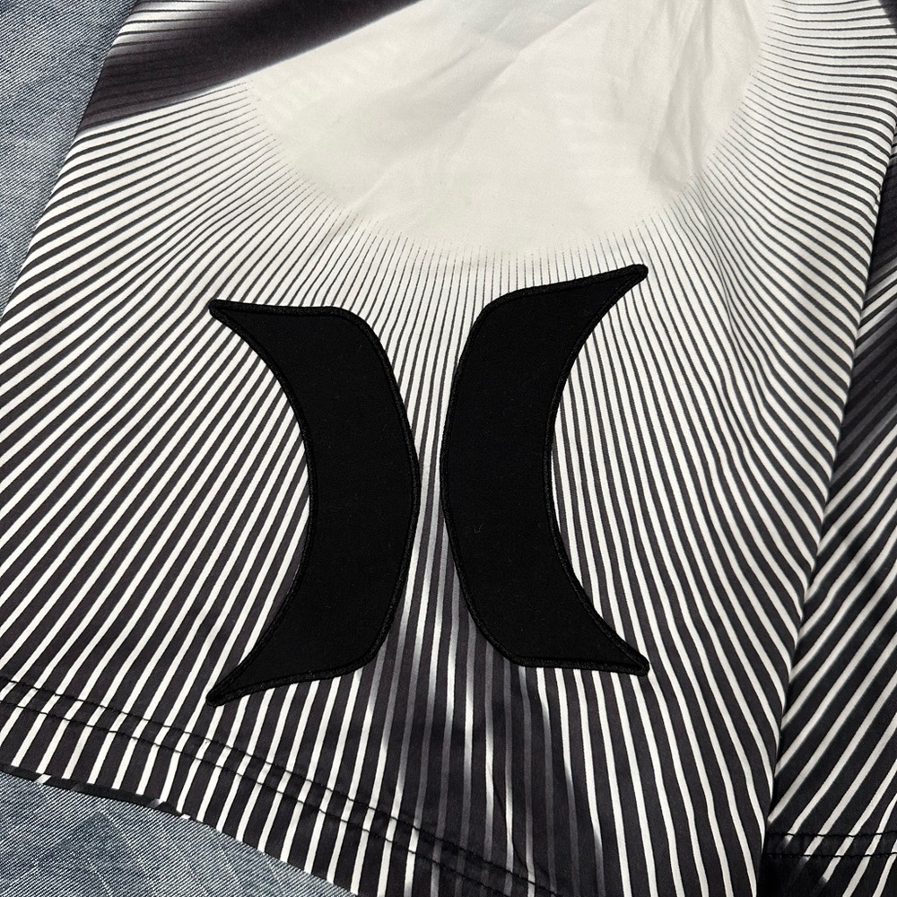 Hurley board shorts size 32 black and white large logo